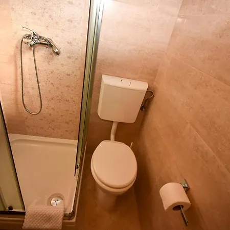 And With Parking Space Palit, Rab - 21755 Guest house 3*