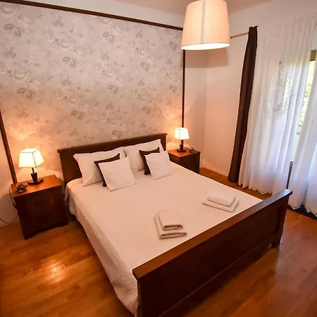 And With Parking Space Palit, Rab - 21755