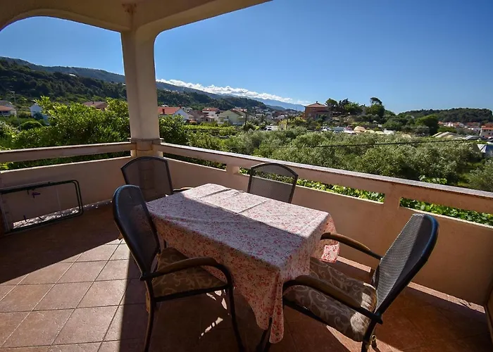 And With Parking Space Palit, Rab - 21755 Gostinjska kuća 3*